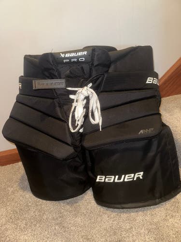 Senior Large Bauer Pro Hockey Goalie Pants (New)