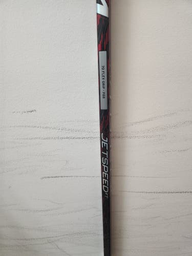 Senior CCM JetSpeed FT5 Pro Right Handed Hockey Stick P88 70 Flex (New)