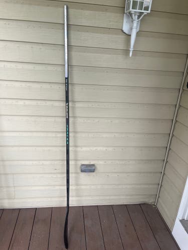 Senior Bauer Nexus Tracer Right Handed Hockey Stick P92 87 Flex (Used)
