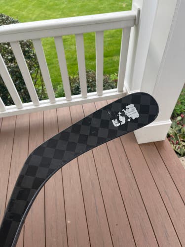 Senior Bauer Nexus Tracer Right Handed Hockey Stick P92 87 Flex (Used)