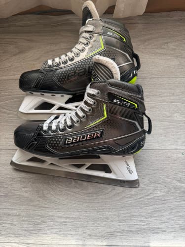 2021 Bauer Elite Hockey Goalie Skates Regular Width 7 (Used)