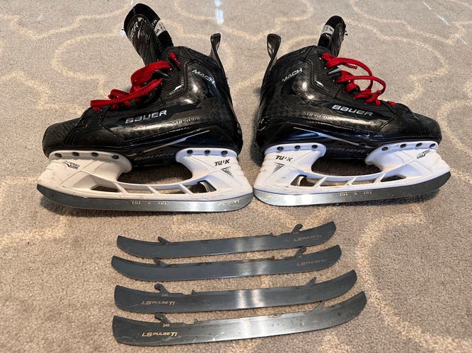 Bauer Supreme Mach Hockey Skates Size 5