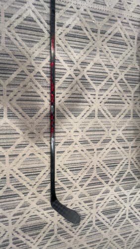 Intermediate Bauer AG5NT Left Hand Hockey Stick P28 55 Flex Pro Stock (Used)