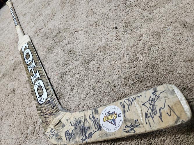 DAVID CURRIE 04'05 Team Signed Johnstown Chiefs Game Used Hockey Stick w coa