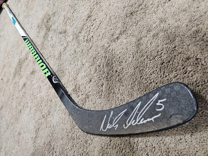 NICKLAS LIDSTROM 09'10 Signed Detroit Red Wings Game Used Hockey Stick w coa