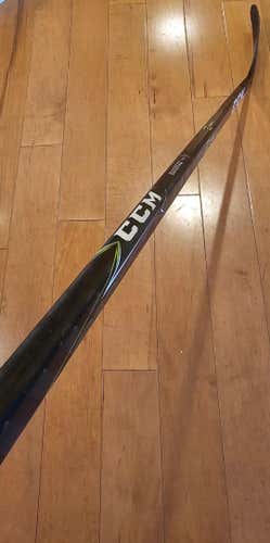 CCM Ribcor Trigger ASY Pro Stock RH Hockey Stick NHL Nick Bjugstad 90 Flex (Used)