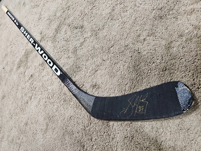 SIDNEY CROSBY 05'06 Signed Rookie Pittsburgh Penguins NHL Game Used Hockey Stick