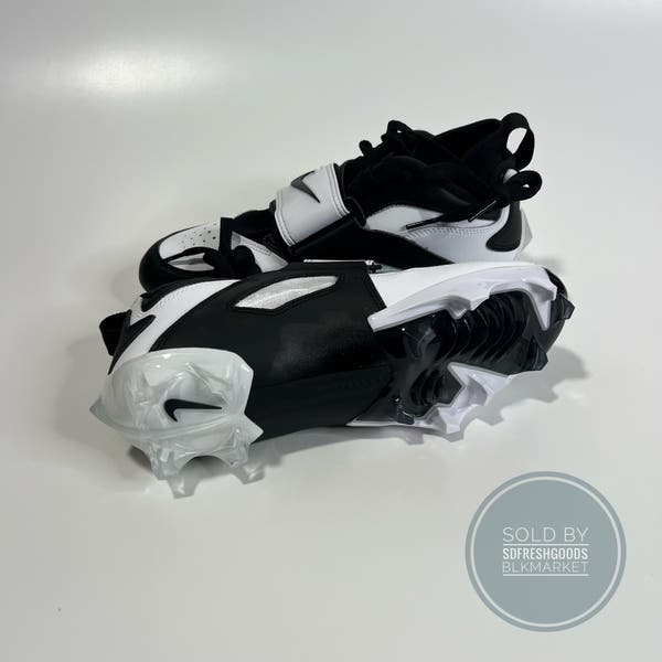 Nike Diamond Turf DT 93 TD Football Cleats White Black  display picture 3