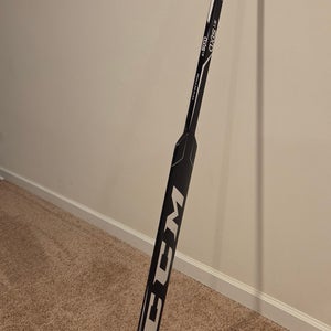 26" CCM Axis 1.5 Right Handed Hockey Stick (Used)