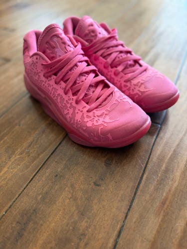Men's Size M 7.0 (W 8.0) Air Jordan Zion 3 Shoes (Used)