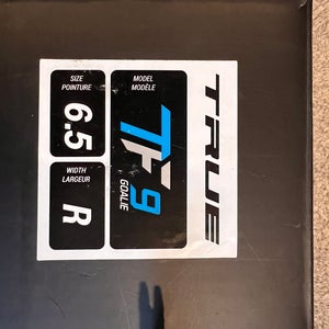 2021 True TF9 Hockey Goalie Skates Regular Width 6.5 (New)