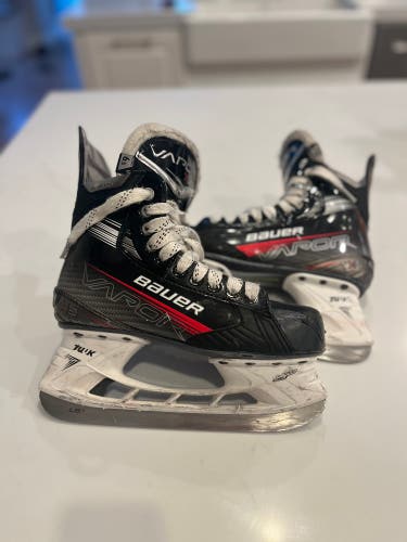 Bauer Vapor 3X Hockey Skates 6.5 (Used)