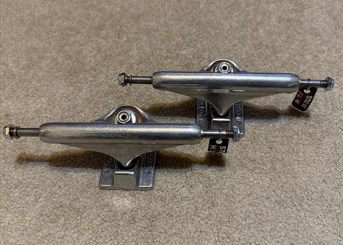 Independent Trucks Stage 11 Hollow Standard 144 8.25" New