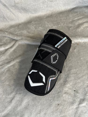 Senior EvoShield Elbow Guard Batter's Leg, Arm & Wrist Guards Elbow Protection (Used)
