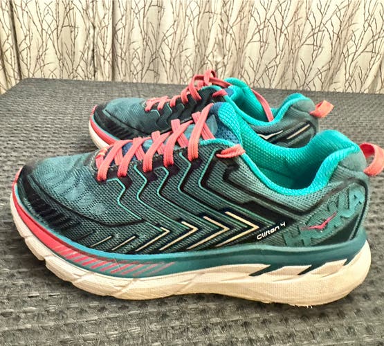 Hoka One One Clifton 4 teal and pink running sneakers. F272171 Women’s size 8.5