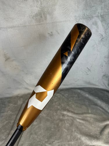 2022 DeMarini Zoa Composite Bat USSSA Certified (-10) Composite 17 oz 27" (Used)