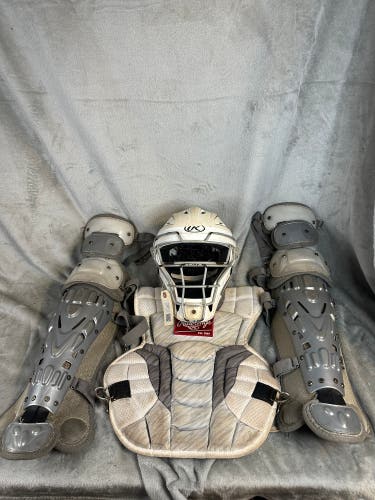 Intermediate Rawlings Velo 2.0 Catcher's Set (Used)