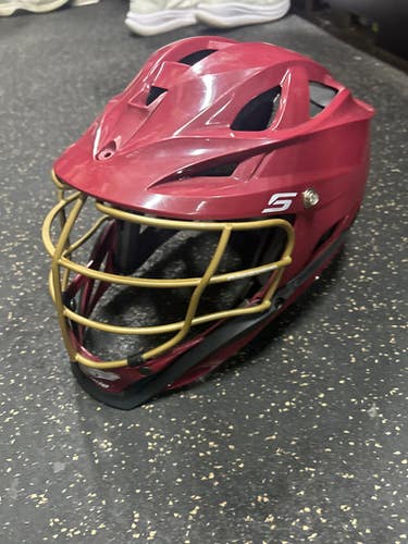 Used Cascade S Lacrosse Helmet Maroon One Size 11337-S000485862