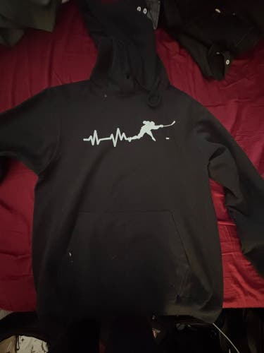 Black Men's Medium Sweatshirt (New)