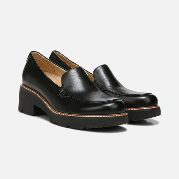Naturalizer Cabaret Loafers Women's 9.5 W Black Leather Lug Sole Slip On RHS8279