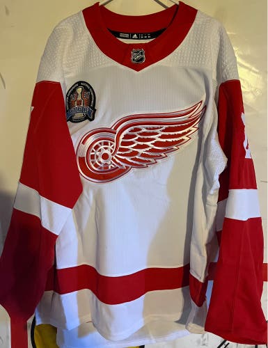 Adidas Detroit Red Wings Size 54 Men's Jersey (New) MIC