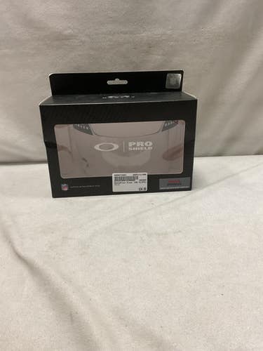 Used Oakley Football Accessory 11490-S000272801
