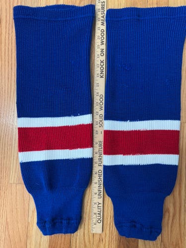 Blue Intermediate Medium Knit Socks (Used)