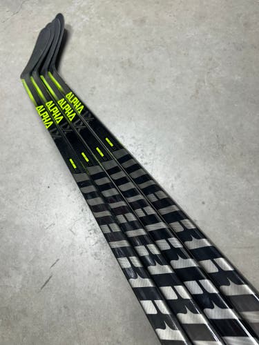 4 PACK 85 Flex P28 Senior Warrior Alpha LX20 Right Hand Hockey Stick Pro Stock (New)
