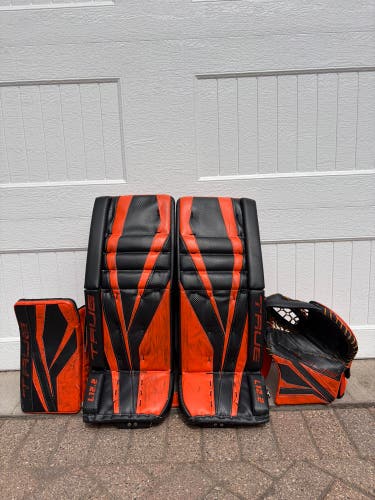 32"+1 True L12.2 Regular Goalie Full Set Pro Stock Custom (Used)