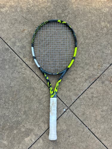 Adult Babolat Pure Aero Tennis Racquet (Used)