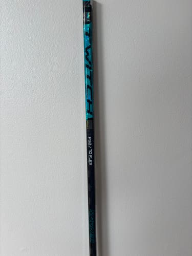 Senior Bauer Twitch Right Handed Hockey Stick P92 70 Flex (New)