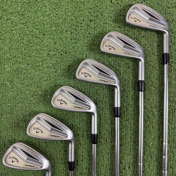 READ Callaway Apex Pro 2014 Iron Set 5-PW Forged KBS Tour-V 110g