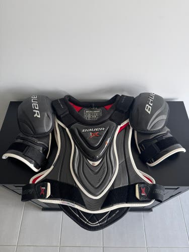 Bauer Vapor 1x Pro Stock Hockey Shoulder Pads Sr. Medium