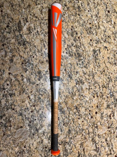BEAUTIFUL!! GENTLY USED & RARE SIZE ORANGE BOMBER BAT!!  Easton Mako 29/18 (-11)