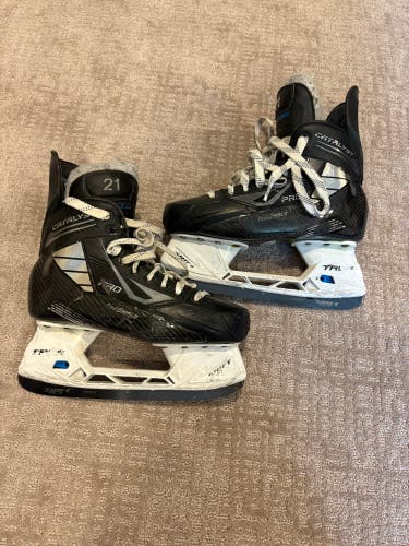 Brayden Point pro stock TRUE catalyst pro 8.0 hockey skates(Used)