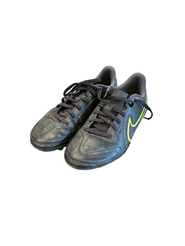 Used Nike Soccer Cleats Black Senior 5 11682-S000132112