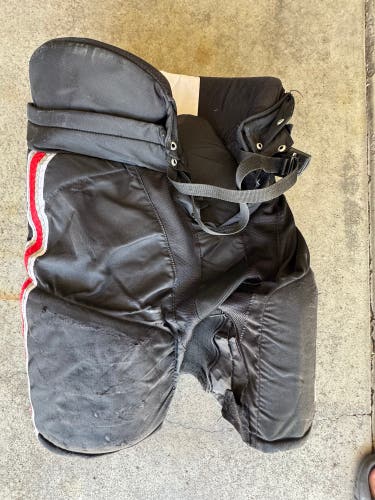 Men's Senior Small Bauer Hockey Pants Pro Stock (Used)