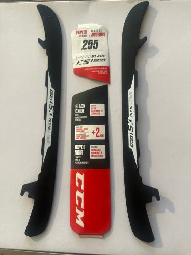 CCM XS1 Black 255mm size 6-6.5 (New)