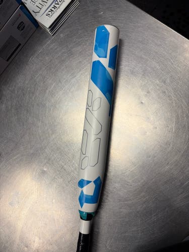 2023 DeMarini CF Composite Bat (-11) 19 oz 30" (Used)