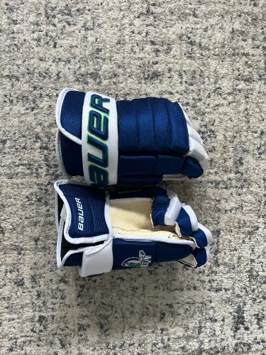 Bauer 4-Roll Pro Gloves 14" (New)