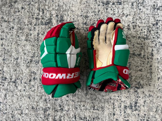 Sher-Wood Code Pro Gloves 14" (Used)