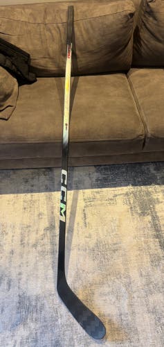 Senior CCM JetSpeed FT8 Pro Left Hand Hockey Stick P28 70 Flex (Used)