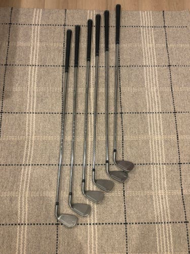 Men's 2020 Callaway Mavrik Left Hand Iron Set Regular Flex (Used)