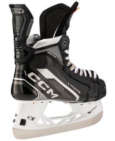 NEW CCM Tacks Vector Premier Skates Size 9.5 R