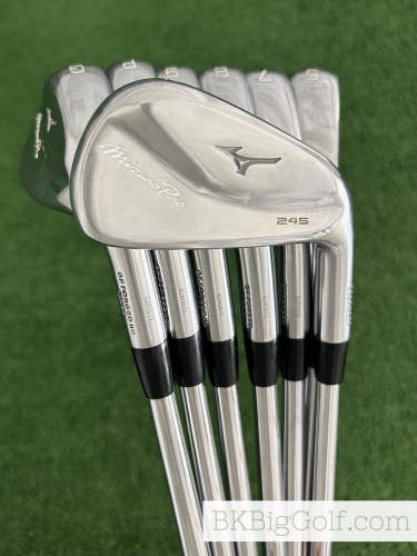 Mizuno Pro 245 Forged Iron Set 5-G / Dynamic Gold 105 Stiff