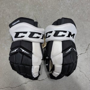 15” CCM HGTK Hockey Gloves (Like New) Pittsburgh Penguins Pro Stock