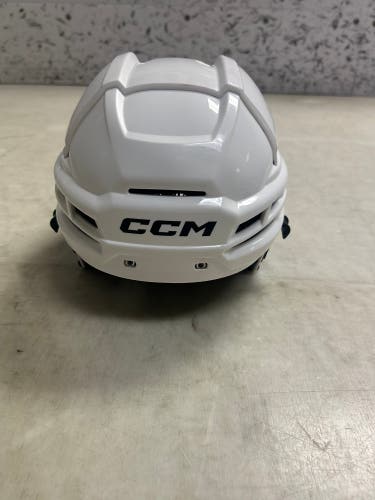 Medium CCM Tacks 720 Helmet (Used)