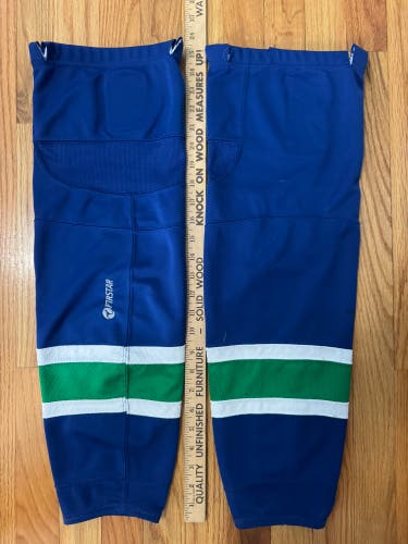 Blue Intermediate Large Premium Socks (Used)