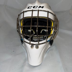 Junior CCM Axis 1.5 Goalie Mask (Used)