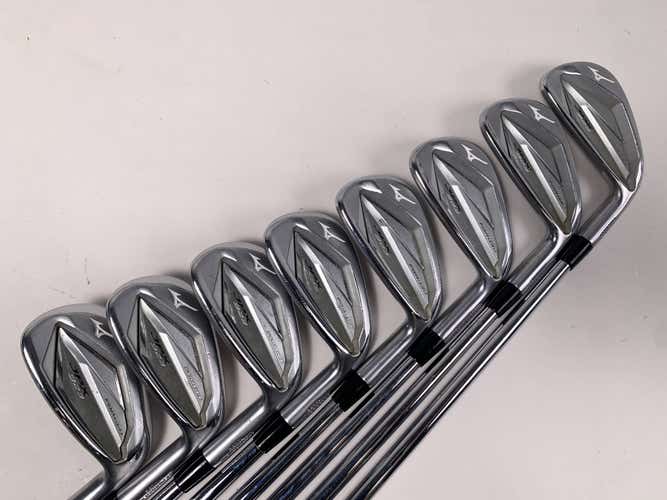 Mizuno JPX 923 Forged Iron Set 4-PW+GW DG S300 120g Stiff RH +1/2''